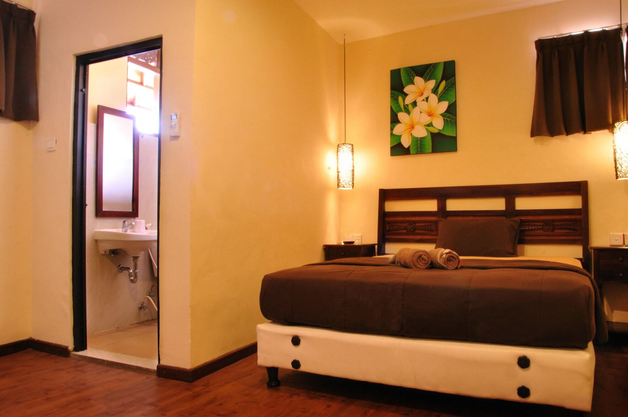 Bemo Corner Guest House Kuta Lombok Kültér fotó